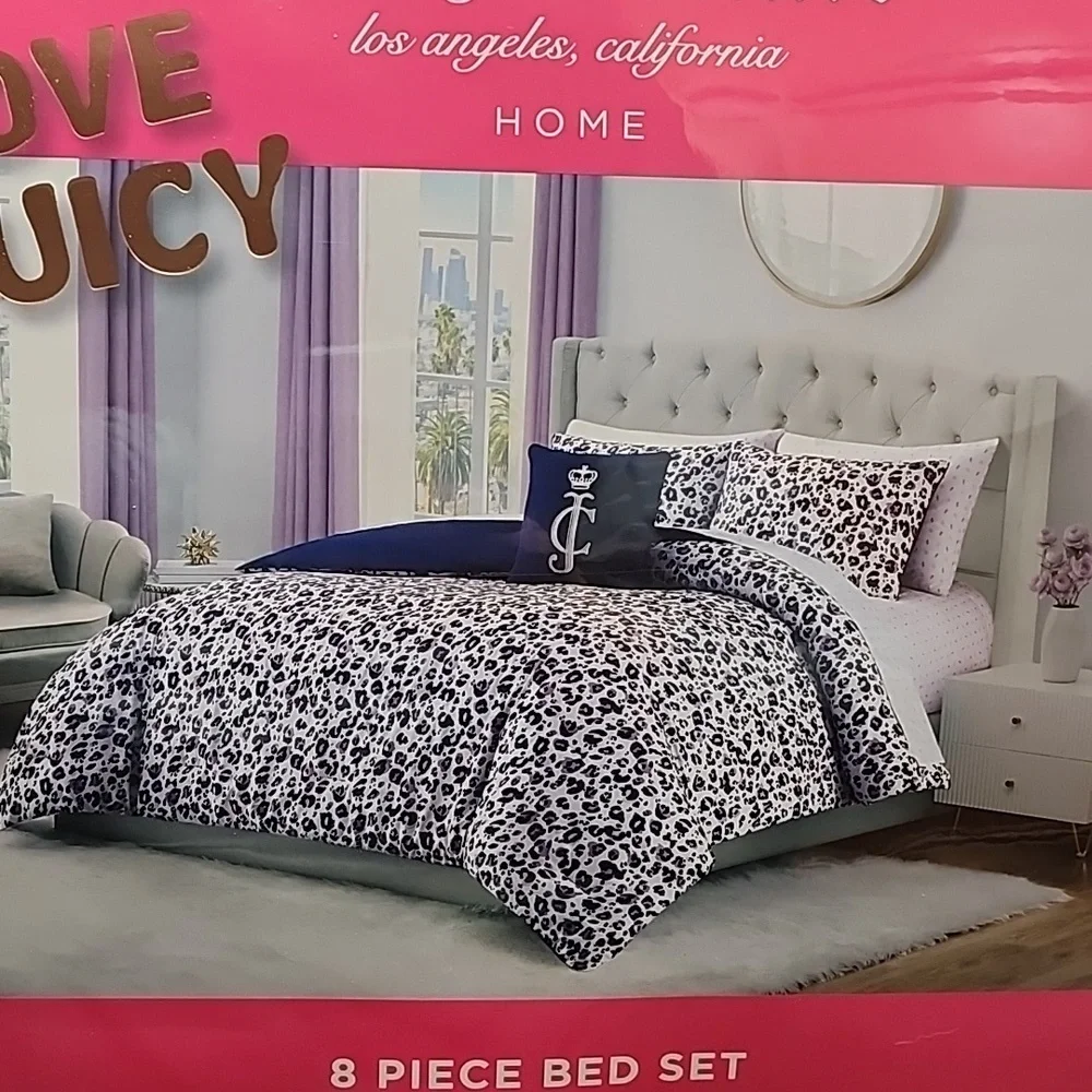 Juicy Couture 8 Piece Queen Comforter Bed Set Leopard Print White & Blue - New